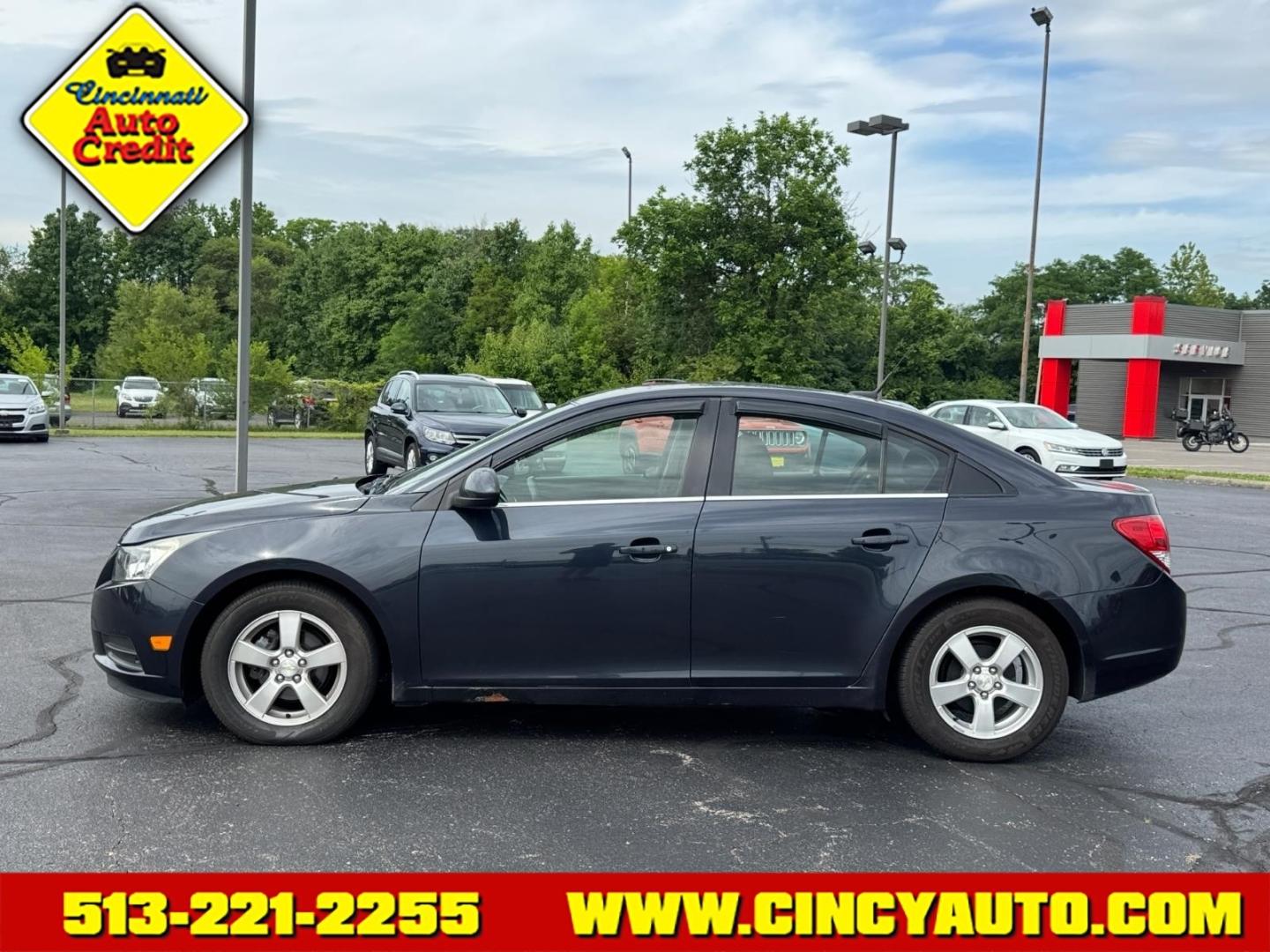 2014 Blue Ray Metallic Chevrolet Cruze 1LT Auto (1G1PC5SB5E7) with an 1.4L Ecotec 1.4L Turbo I4 138hp 148ft. lbs. Sequential Multiport Fuel Injection engine, 6-Speed Shiftable Automatic transmission, located at 5489 Dixie Highway, Fairfield, OH, 45014, (513) 221-2255, 39.333084, -84.523834 - Photo#1