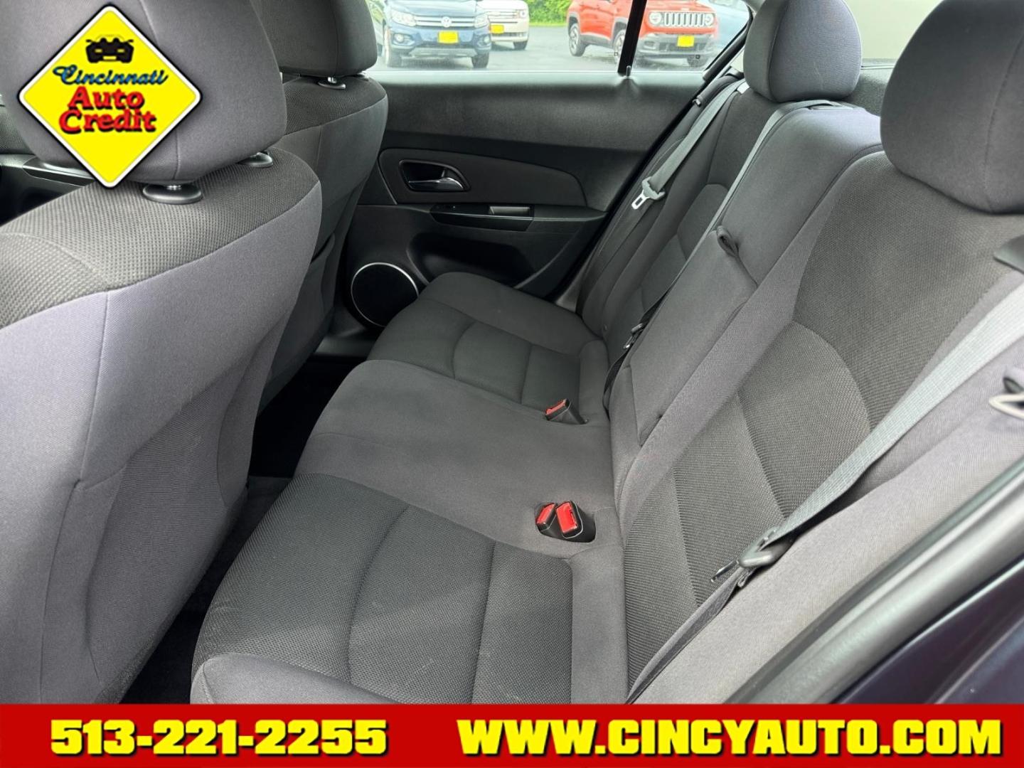 2014 Blue Ray Metallic Chevrolet Cruze 1LT Auto (1G1PC5SB5E7) with an 1.4L Ecotec 1.4L Turbo I4 138hp 148ft. lbs. Sequential Multiport Fuel Injection engine, 6-Speed Shiftable Automatic transmission, located at 5489 Dixie Highway, Fairfield, OH, 45014, (513) 221-2255, 39.333084, -84.523834 - Photo#4