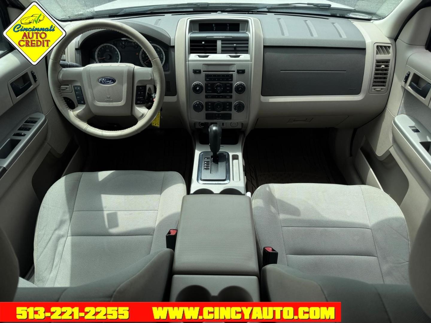 2011 Oxford White Yz Ford Escape XLT (1FMCU9DG9BK) with an 3.0L 3.0L Flex Fuel V6 240hp 223ft. lbs. Sequential Multiport Fuel Injection engine, 6-Speed Automatic transmission, located at 2813 Gilbert Avenue, Cincinnati, OH, 45206, (513) 221-2255, 39.130219, -84.489189- Photo#3