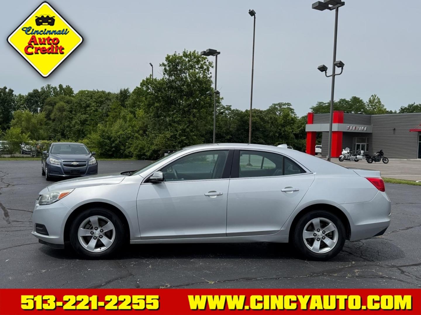 2014 Silver Ice Metallic Chevrolet Malibu LT (1G11C5SL8EF) with an 2.5L Ecotec 2.5L I4 196hp 191ft. lbs. Direct Injection engine, 6-Speed Shiftable Automatic w/Overdrive transmission, located at 5489 Dixie Highway, Fairfield, OH, 45014, (513) 221-2255, 39.333084, -84.523834- Photo#1