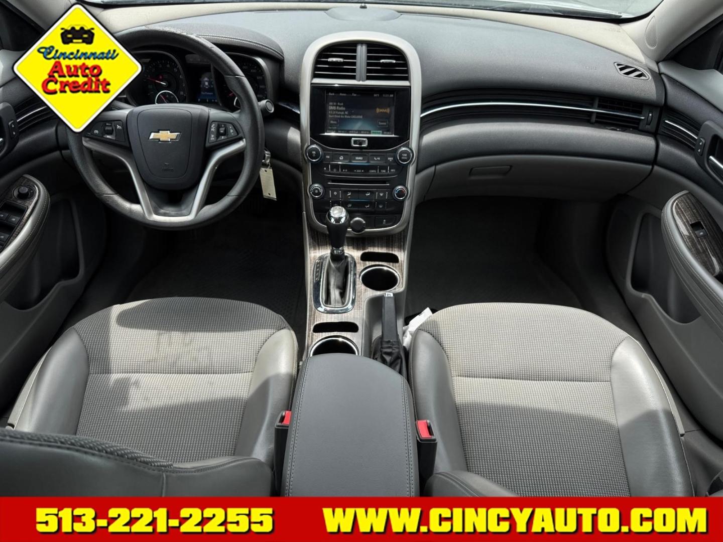 2014 Silver Ice Metallic Chevrolet Malibu LT (1G11C5SL8EF) with an 2.5L Ecotec 2.5L I4 196hp 191ft. lbs. Direct Injection engine, 6-Speed Shiftable Automatic w/Overdrive transmission, located at 5489 Dixie Highway, Fairfield, OH, 45014, (513) 221-2255, 39.333084, -84.523834- Photo#3