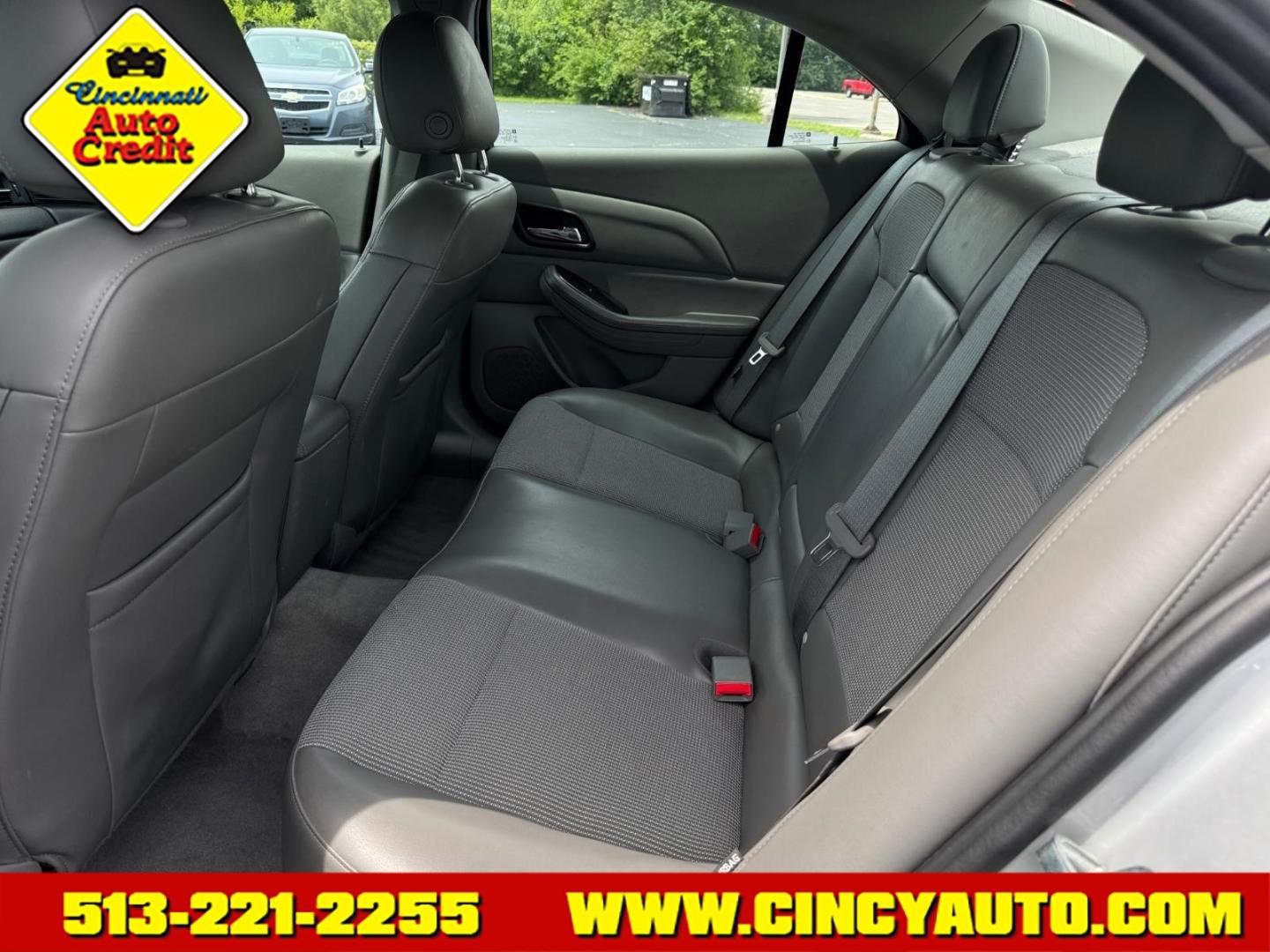 2014 Silver Ice Metallic Chevrolet Malibu LT (1G11C5SL8EF) with an 2.5L Ecotec 2.5L I4 196hp 191ft. lbs. Direct Injection engine, 6-Speed Shiftable Automatic w/Overdrive transmission, located at 5489 Dixie Highway, Fairfield, OH, 45014, (513) 221-2255, 39.333084, -84.523834- Photo#4