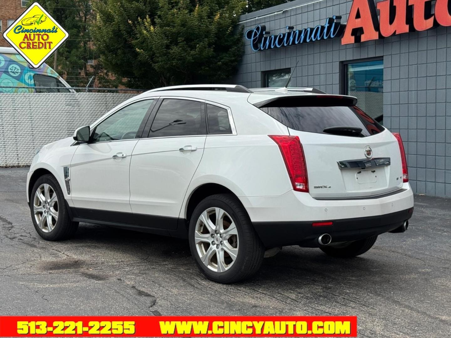 2010 Radiant Silver Cadillac SRX Turbo Performance Collection (3GYFNJE43AS) with an 2.8L 2.8L Turbo V6 300hp 295ft. lbs. Fuel Injected engine, 6-Speed Shiftable Automatic transmission, located at 2813 Gilbert Avenue, Cincinnati, OH, 45206, (513) 221-2255, 39.130219, -84.489189- Photo#2