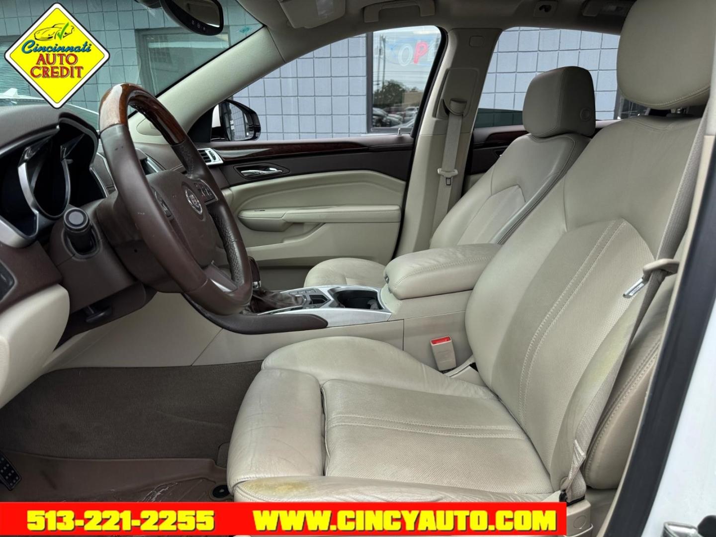 2010 Radiant Silver Cadillac SRX Turbo Performance Collection (3GYFNJE43AS) with an 2.8L 2.8L Turbo V6 300hp 295ft. lbs. Fuel Injected engine, 6-Speed Shiftable Automatic transmission, located at 2813 Gilbert Avenue, Cincinnati, OH, 45206, (513) 221-2255, 39.130219, -84.489189- Photo#5