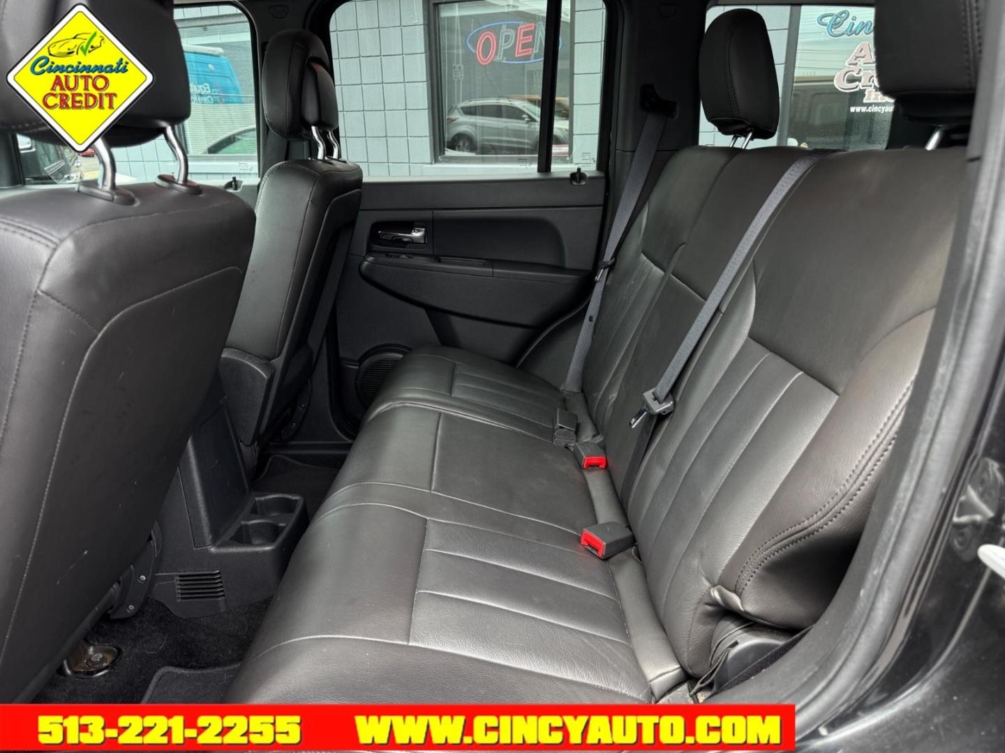 2012 Brilliant Black Crystal Pearl Coat Pxr Jeep Liberty Latitude (1C4PJLAK7CW) with an 3.7L 3.7L V6 210hp 235ft. lbs. Sequential Multiport Fuel Injection engine, 4-Speed Automatic transmission, located at 2813 Gilbert Avenue, Cincinnati, OH, 45206, (513) 221-2255, 39.130219, -84.489189- Photo#4