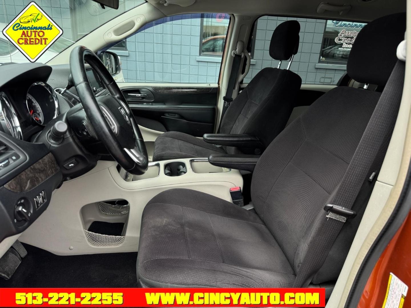 2011 Mango Tango Pearl Coat Pvg Dodge Grand Caravan Crew (2D4RN5DG7BR) with an 3.6L Pentastar 3.6L Flex Fuel V6 283hp 260ft. lbs. Sequential Multiport Fuel Injection engine, 6-Speed Shiftable Automatic transmission, located at 2813 Gilbert Avenue, Cincinnati, OH, 45206, (513) 221-2255, 39.130219, -84.489189- Photo#5