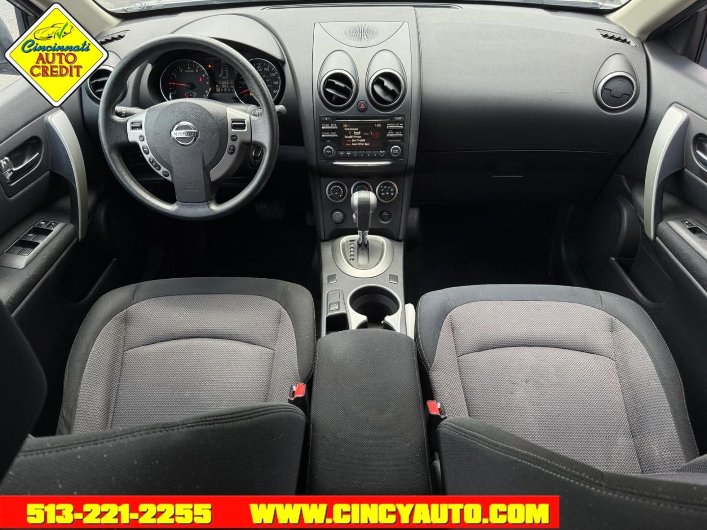 2012 Brilliant Silver K23 Nissan Rogue SV (JN8AS5MVXCW) with an 2.5L 2.5L I4 170hp 175ft. lbs. Sequential Multiport Fuel Injection engine, CVT transmission, located at 2813 Gilbert Avenue, Cincinnati, OH, 45206, (513) 221-2255, 39.130219, -84.489189- Photo#3