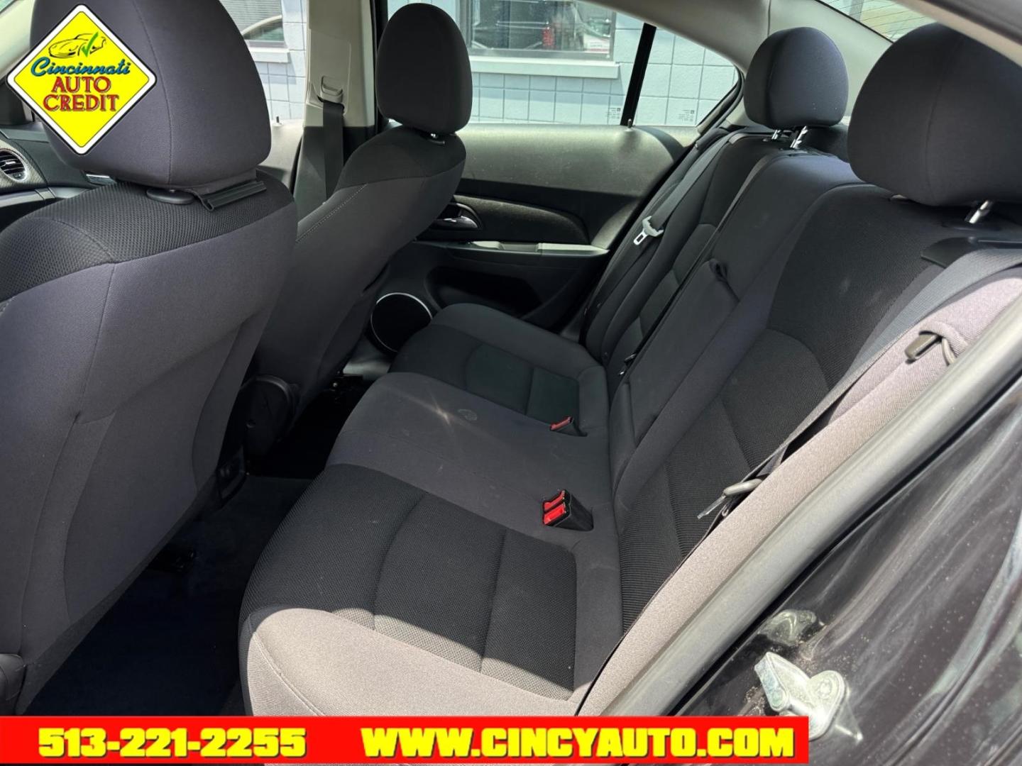 2014 Black Granite Metallic Gar Chevrolet Cruze 1LT Auto (1G1PC5SB4E7) with an 1.4L Ecotec 1.4L Turbo I4 138hp 148ft. lbs. Sequential Multiport Fuel Injection engine, 6-Speed Shiftable Automatic transmission, located at 2813 Gilbert Avenue, Cincinnati, OH, 45206, (513) 221-2255, 39.130219, -84.489189- Photo#4