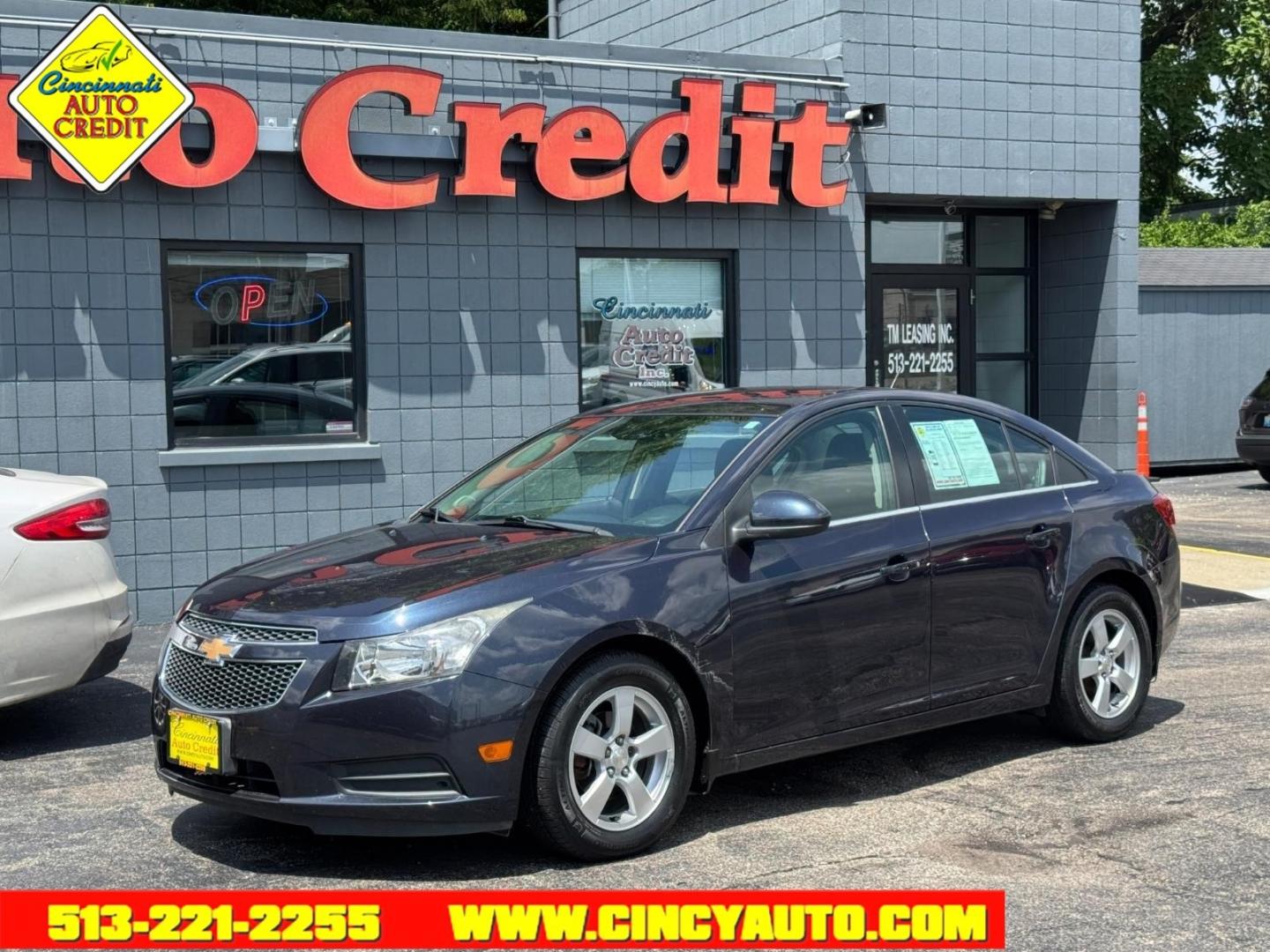 2014 Atlantis Blue Metallic Gwy Chevrolet Cruze 1LT Auto (1G1PC5SBXE7) with an 1.4L Ecotec 1.4L Turbo I4 138hp 148ft. lbs. Sequential Multiport Fuel Injection engine, 6-Speed Shiftable Automatic transmission, located at 2813 Gilbert Avenue, Cincinnati, OH, 45206, (513) 221-2255, 39.130219, -84.489189- Photo#0