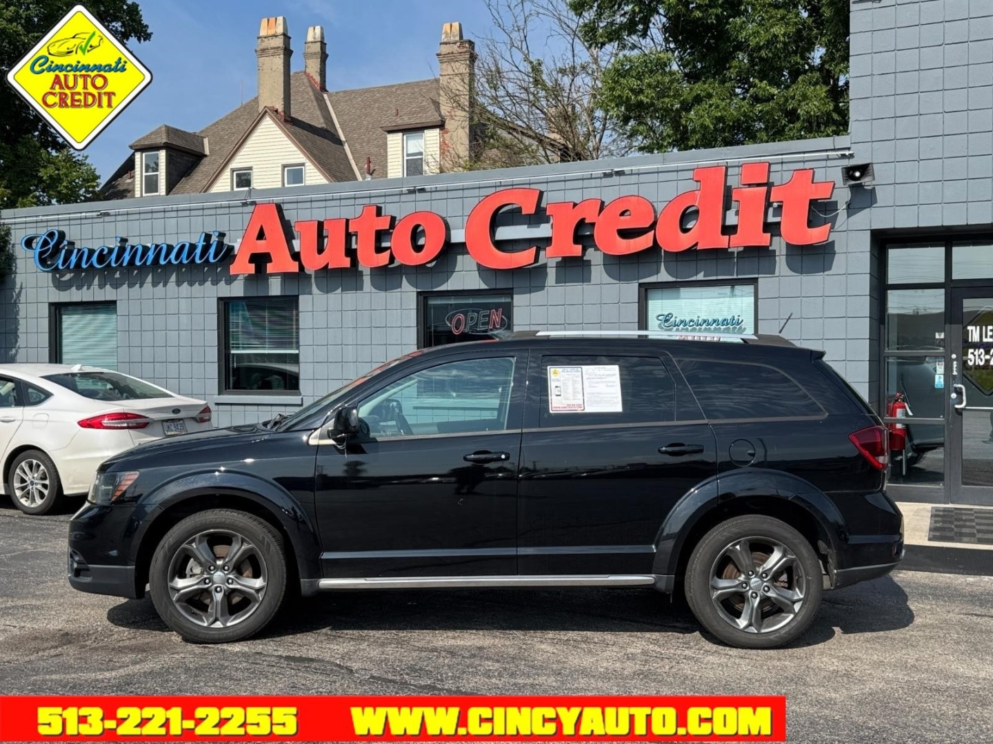 2015 Pitch Black Clear Coat Px8 Dodge Journey Crossroad (3C4PDDGG6FT) with an 3.6L Pentastar 3.6L Flex Fuel V6 283hp 260ft. lbs. Sequential Multiport Fuel Injection engine, 6-Speed Shiftable Automatic transmission, located at 2813 Gilbert Avenue, Cincinnati, OH, 45206, (513) 221-2255, 39.130219, -84.489189- Photo#1