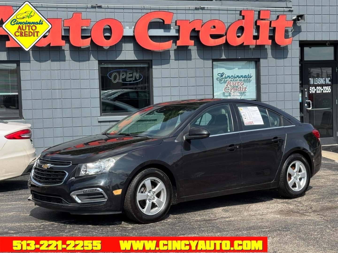 2015 Black Granite Metallic Gar Chevrolet Cruze 1LT Auto (1G1PC5SB2F7) with an 1.4L Ecotec 1.4L Turbo I4 138hp 148ft. lbs. Sequential Multiport Fuel Injection engine, 6-Speed Shiftable Automatic w/Overdrive transmission, located at 2813 Gilbert Avenue, Cincinnati, OH, 45206, (513) 221-2255, 39.130219, -84.489189- Photo#0