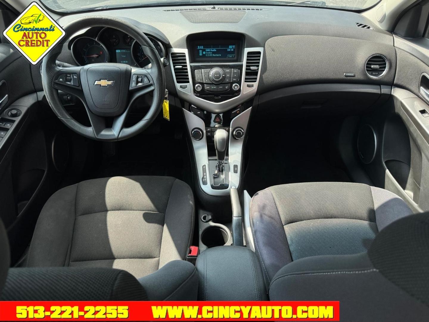 2015 Black Granite Metallic Gar Chevrolet Cruze 1LT Auto (1G1PC5SB2F7) with an 1.4L Ecotec 1.4L Turbo I4 138hp 148ft. lbs. Sequential Multiport Fuel Injection engine, 6-Speed Shiftable Automatic w/Overdrive transmission, located at 2813 Gilbert Avenue, Cincinnati, OH, 45206, (513) 221-2255, 39.130219, -84.489189- Photo#3