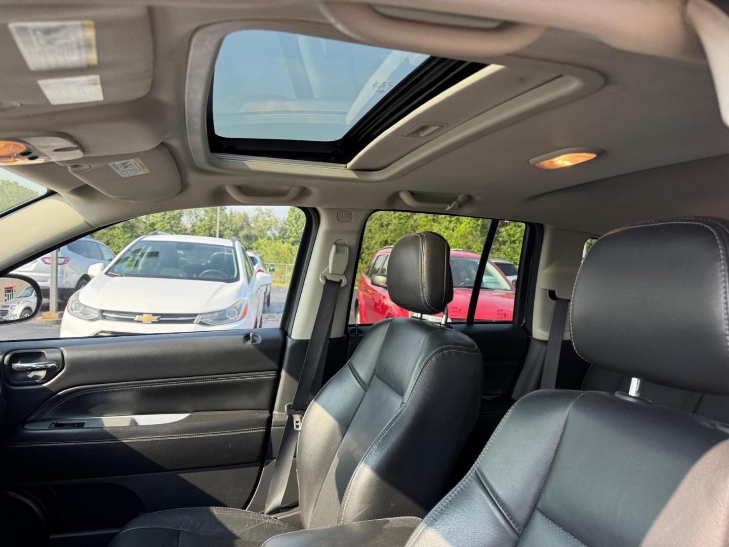 2016 Granite Crystal Metallic Clear Coat Pau Jeep Compass High Altitude (1C4NJDEBXGD) with an 2.4L 2.4L I4 172hp 165ft. lbs. Sequential Multiport Fuel Injection engine, 6-Speed Shiftable Automatic transmission, located at 5489 Dixie Highway, Fairfield, OH, 45014, (513) 221-2255, 39.333084, -84.523834- Photo#6