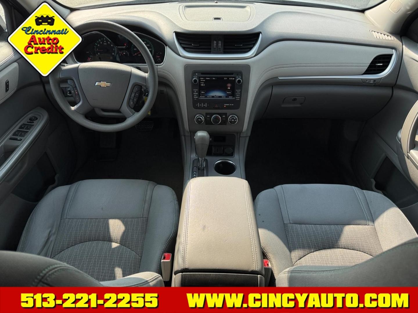 2017 Silver Ice Metallic 17u Chevrolet Traverse LS (1GNKRFKD0HJ) with an 3.6L 3.6L V6 281hp 266ft. lbs. Direct Injection engine, 6-Speed Shiftable Automatic transmission, located at 5489 Dixie Highway, Fairfield, OH, 45014, (513) 221-2255, 39.333084, -84.523834- Photo#3