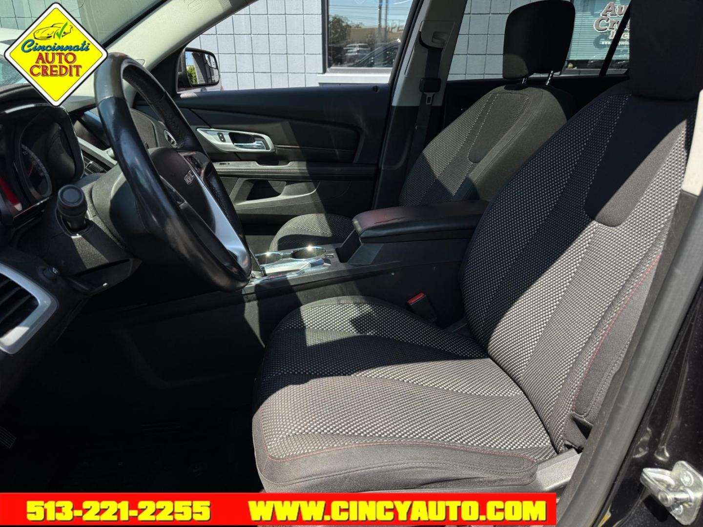 2013 Carbon Black Metallic GMC Terrain SLE-2 (2GKFLTEK8D6) with an 2.4L Ecotec 2.4L I4 182hp 172ft. lbs. Direct Injection engine, 6-Speed Shiftable Automatic transmission, located at 2813 Gilbert Avenue, Cincinnati, OH, 45206, (513) 221-2255, 39.130219, -84.489189- Photo#5