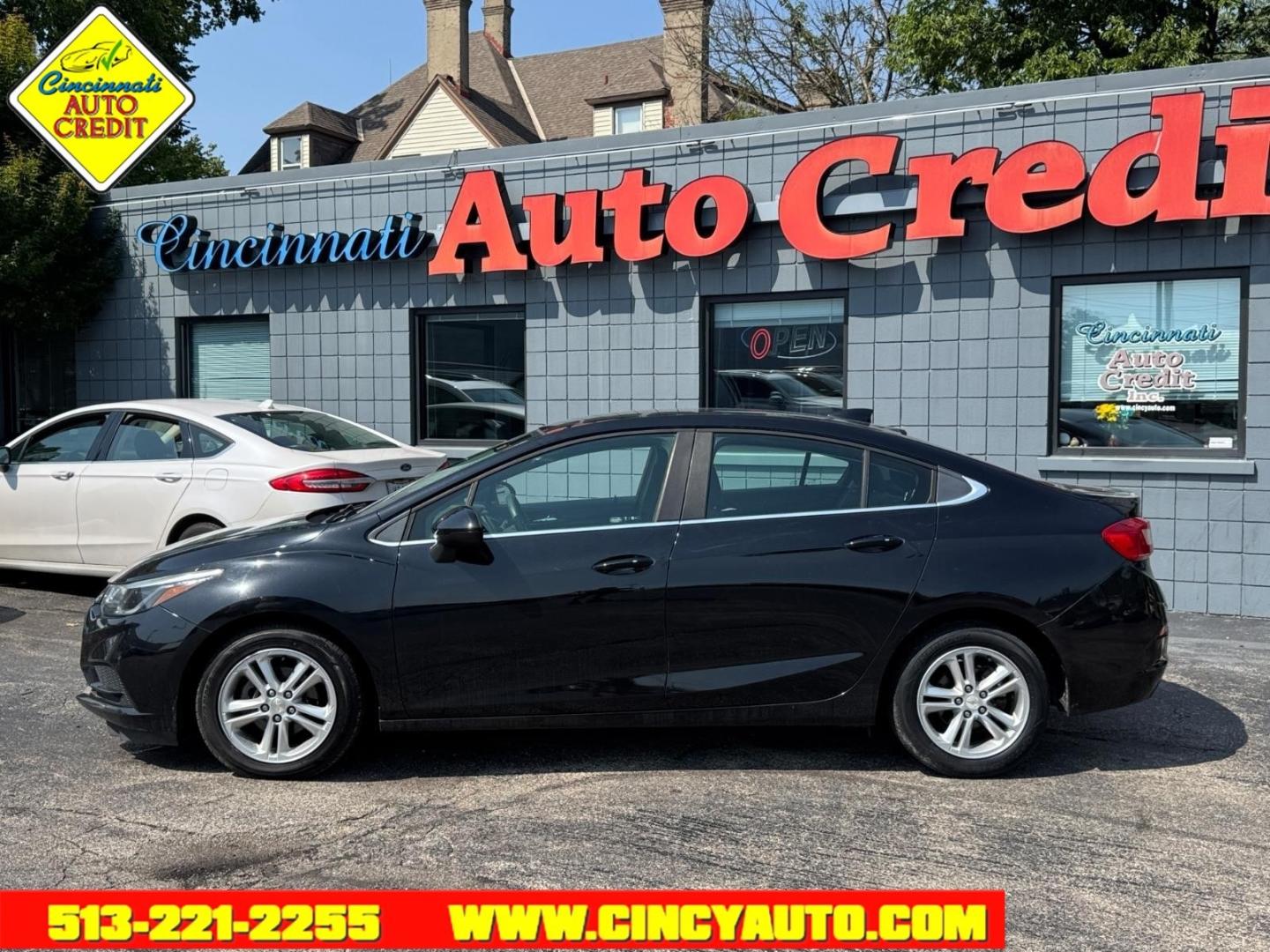 2016 Mosaic Black Metallic Gb8 Chevrolet Cruze LT Auto (1G1BE5SM4G7) with an 1.4L 1.4L Turbo I4 153hp 177ft. lbs. Direct Injection engine, 6-Speed Shiftable Automatic transmission, located at 2813 Gilbert Avenue, Cincinnati, OH, 45206, (513) 221-2255, 39.130219, -84.489189- Photo#1