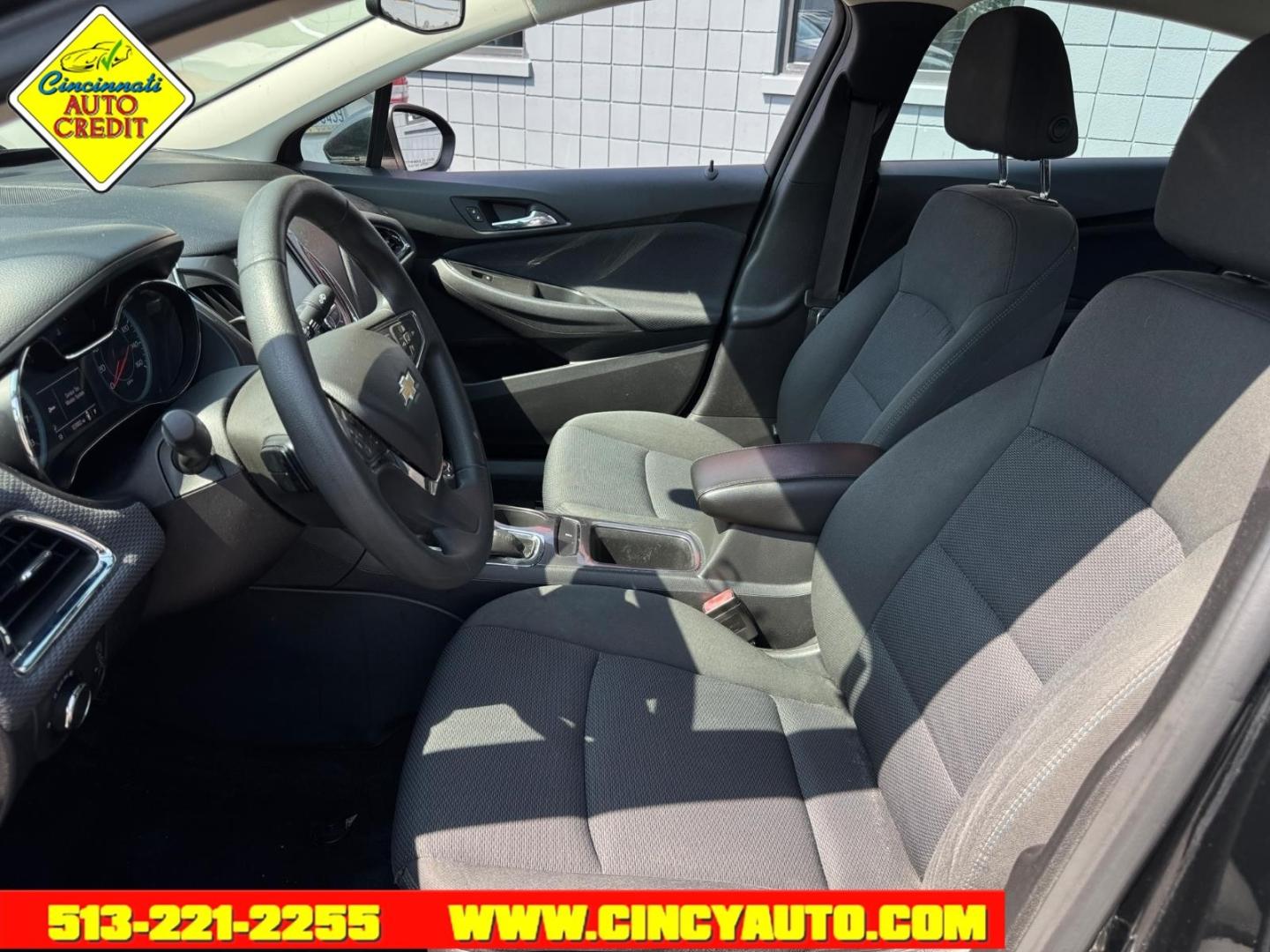 2016 Mosaic Black Metallic Gb8 Chevrolet Cruze LT Auto (1G1BE5SM4G7) with an 1.4L 1.4L Turbo I4 153hp 177ft. lbs. Direct Injection engine, 6-Speed Shiftable Automatic transmission, located at 2813 Gilbert Avenue, Cincinnati, OH, 45206, (513) 221-2255, 39.130219, -84.489189- Photo#5