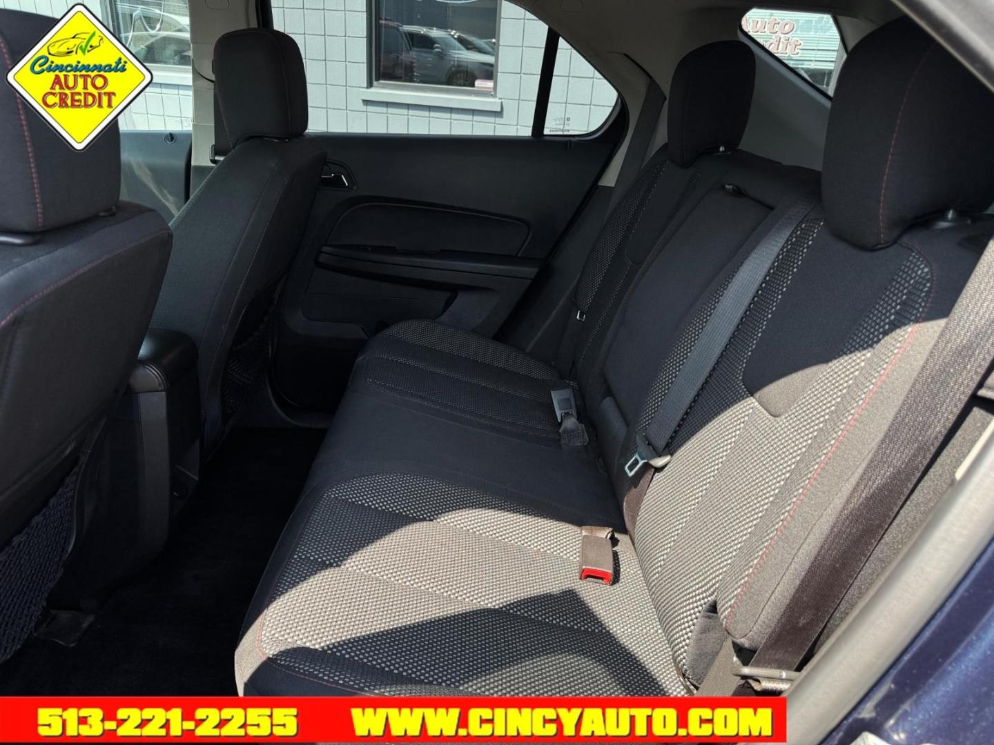 2016 Blue Velvet Metallic G1m Chevrolet Equinox LT (2GNFLFEK5G6) with an 2.4L Ecotec 2.4L I4 182hp 172ft. lbs. Direct Injection engine, 6-Speed Shiftable Automatic transmission, located at 2813 Gilbert Avenue, Cincinnati, OH, 45206, (513) 221-2255, 39.130219, -84.489189- Photo#4