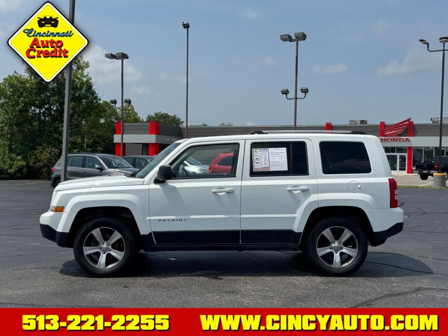 2016 Bright White Clear Coat Pw7 Jeep Patriot Latitude (1C4NJRFB2GD) with an 2.4L 2.4L I4 172hp 165ft. lbs. Fuel Injected engine, 6-Speed Shiftable Automatic transmission, located at 5489 Dixie Highway, Fairfield, OH, 45014, (513) 221-2255, 39.333084, -84.523834- Photo#1