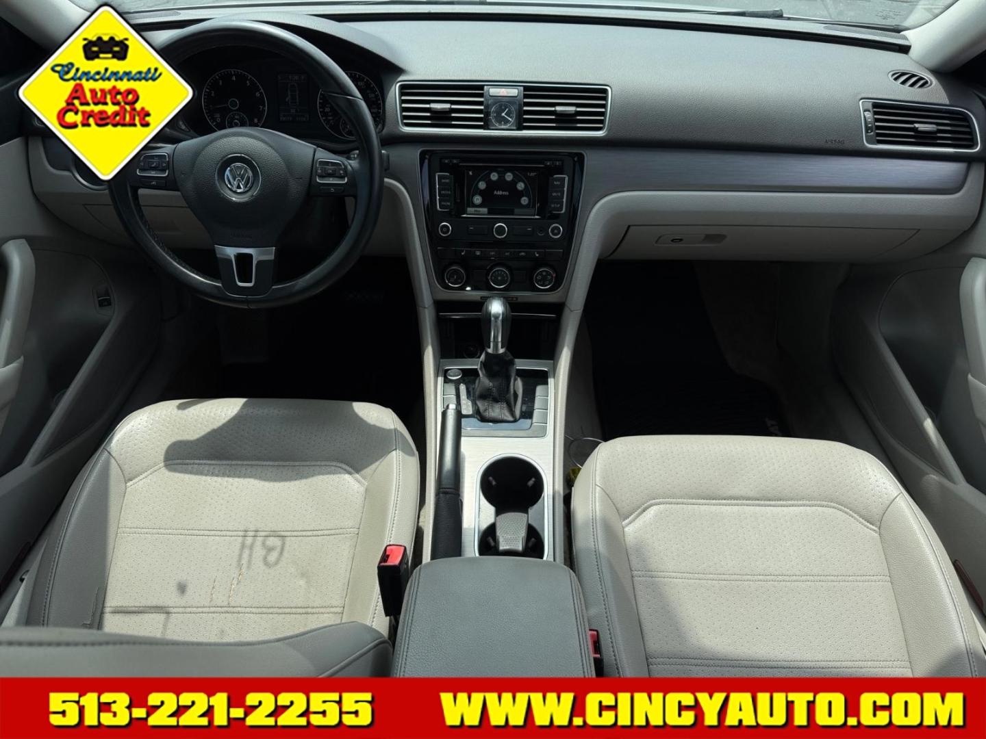 2014 Reflex Silver Metallic 8e8e Volkswagen Passat 1.8T SE PZEV (1VWBT7A3XEC) with an 1.8L 1.8L Turbo I4 170hp 184ft. lbs. PZEV Fuel Injected engine, 6-speed Automatic with Tiptronic transmission, located at 5489 Dixie Highway, Fairfield, OH, 45014, (513) 221-2255, 39.333084, -84.523834- Photo#3