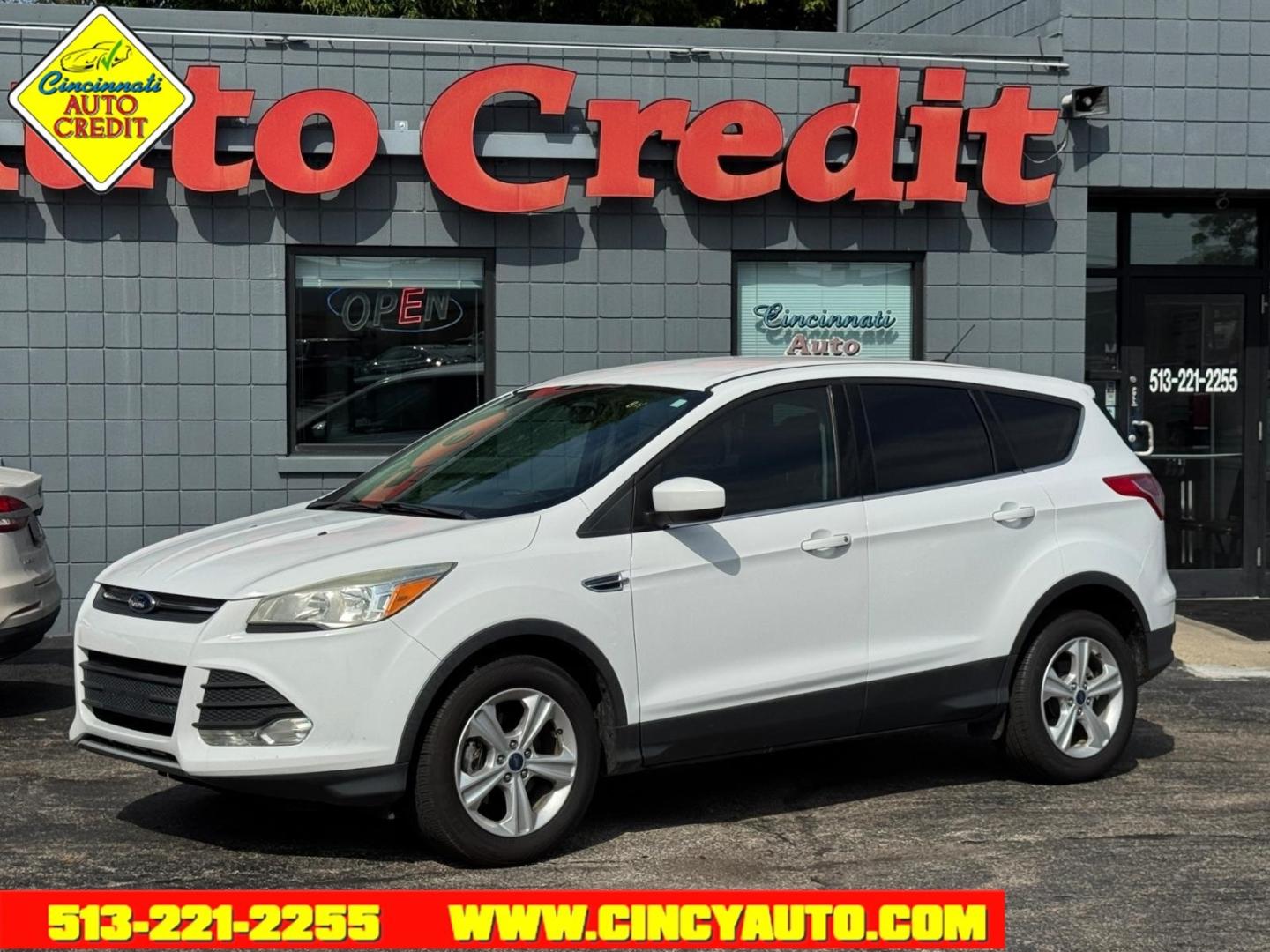 2015 Oxford White Yz Ford Escape SE (1FMCU0GX6FU) with an 1.6L EcoBoost 1.6L Turbo I4 178hp 184ft. lbs. Direct Injection engine, 6-Speed Shiftable Automatic transmission, located at 2813 Gilbert Avenue, Cincinnati, OH, 45206, (513) 221-2255, 39.130219, -84.489189- Photo#0