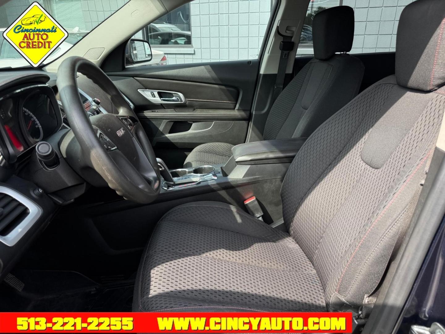 2015 Dark Sapphire Blue Metallic G1m GMC Terrain SLE-1 (2GKFLVEKXF6) with an 2.4L Ecotec 2.4L I4 182hp 172ft. lbs. Direct Injection engine, 6-Speed Shiftable Automatic transmission, located at 2813 Gilbert Avenue, Cincinnati, OH, 45206, (513) 221-2255, 39.130219, -84.489189- Photo#5