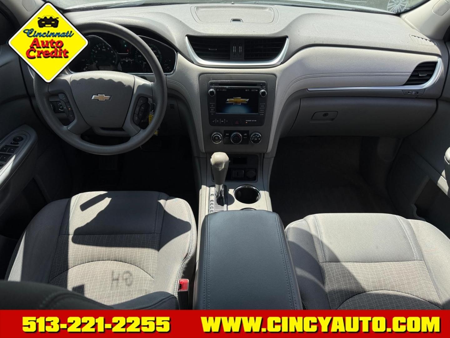 2016 Silver Ice Metallic 17u Chevrolet Traverse LS (1GNKRFED6GJ) with an 3.6L 3.6L V6 281hp 266ft. lbs. Direct Injection engine, 6-Speed Shiftable Automatic transmission, located at 5489 Dixie Highway, Fairfield, OH, 45014, (513) 221-2255, 39.333084, -84.523834- Photo#3