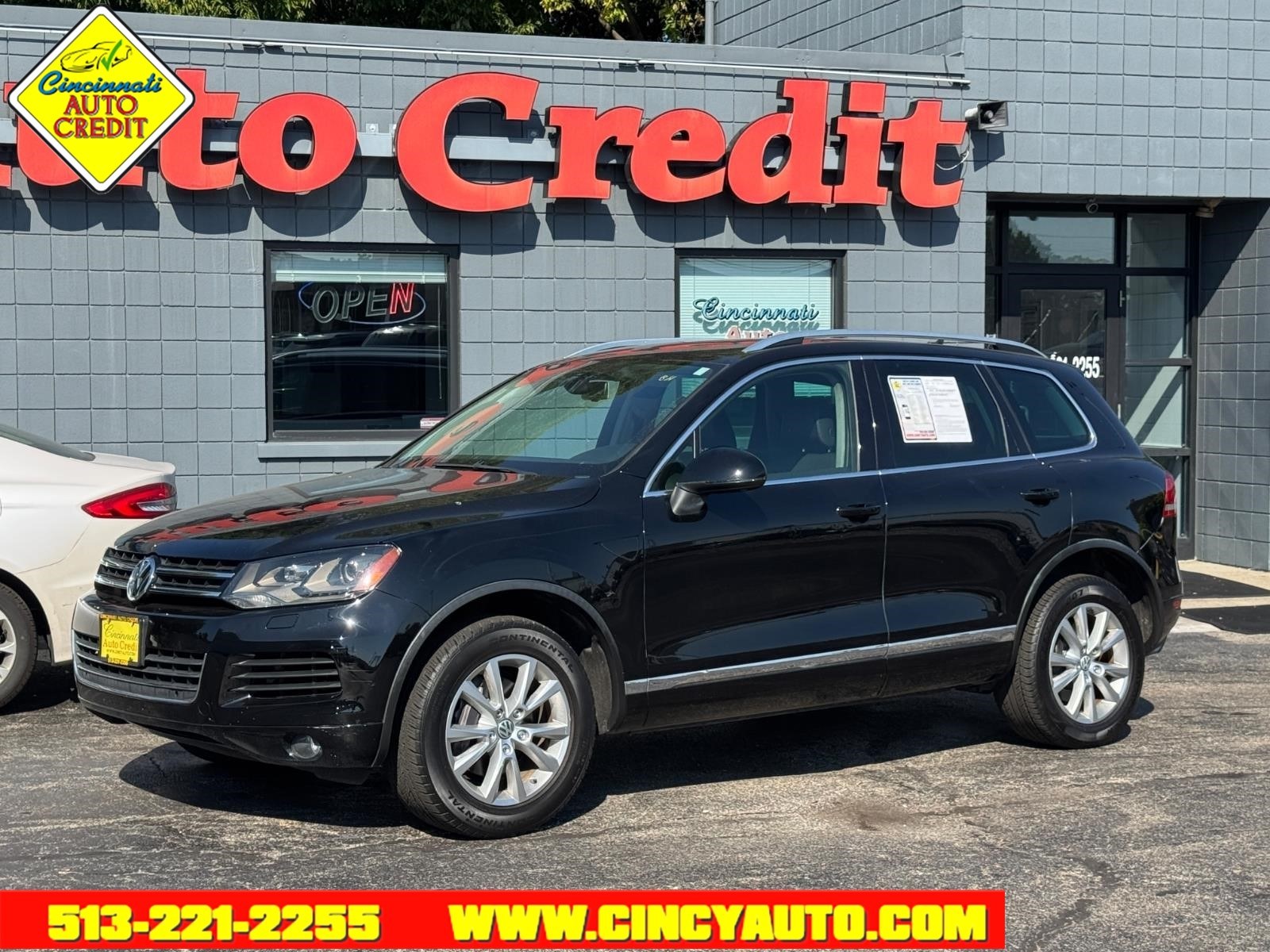 photo of 2013 Volkswagen Touareg VR6 Lux