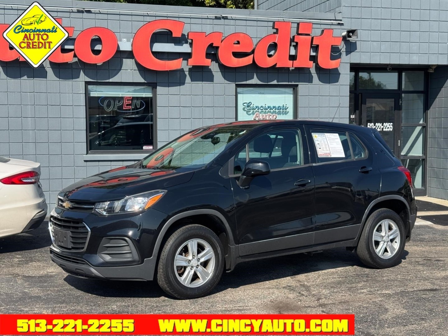 2017 Mosaic Black Metallic Gb8 Chevrolet Trax LS (3GNCJNSB0HL) with an 1.4L Ecotec 1.4L Turbo I4 138hp 148ft. lbs. Sequential Multiport Fuel Injection engine, 6-Speed Shiftable Automatic transmission, located at 2813 Gilbert Avenue, Cincinnati, OH, 45206, (513) 221-2255, 39.130219, -84.489189- Photo#0