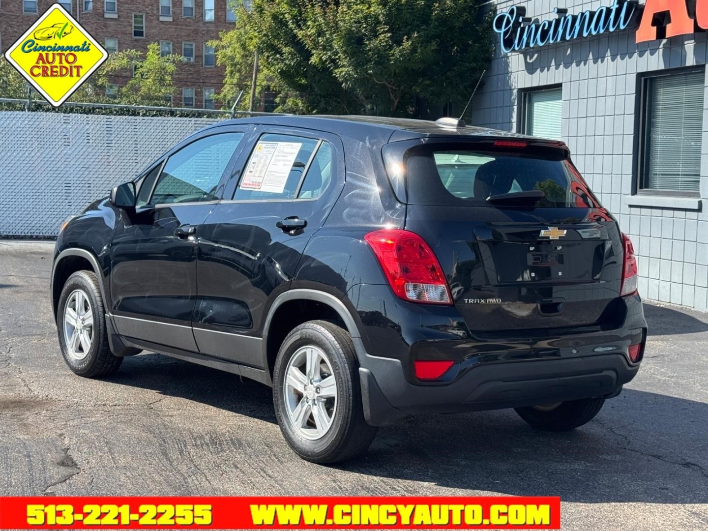 2017 Mosaic Black Metallic Gb8 Chevrolet Trax LS (3GNCJNSB0HL) with an 1.4L Ecotec 1.4L Turbo I4 138hp 148ft. lbs. Sequential Multiport Fuel Injection engine, 6-Speed Shiftable Automatic transmission, located at 2813 Gilbert Avenue, Cincinnati, OH, 45206, (513) 221-2255, 39.130219, -84.489189- Photo#2