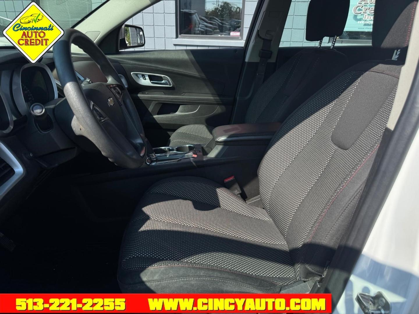 2016 Summit White Gaz Chevrolet Equinox LS (2GNALBEKXG6) with an 2.4L Ecotec 2.4L I4 182hp 172ft. lbs. Direct Injection engine, 6-Speed Shiftable Automatic transmission, located at 2813 Gilbert Avenue, Cincinnati, OH, 45206, (513) 221-2255, 39.130219, -84.489189- Photo#5