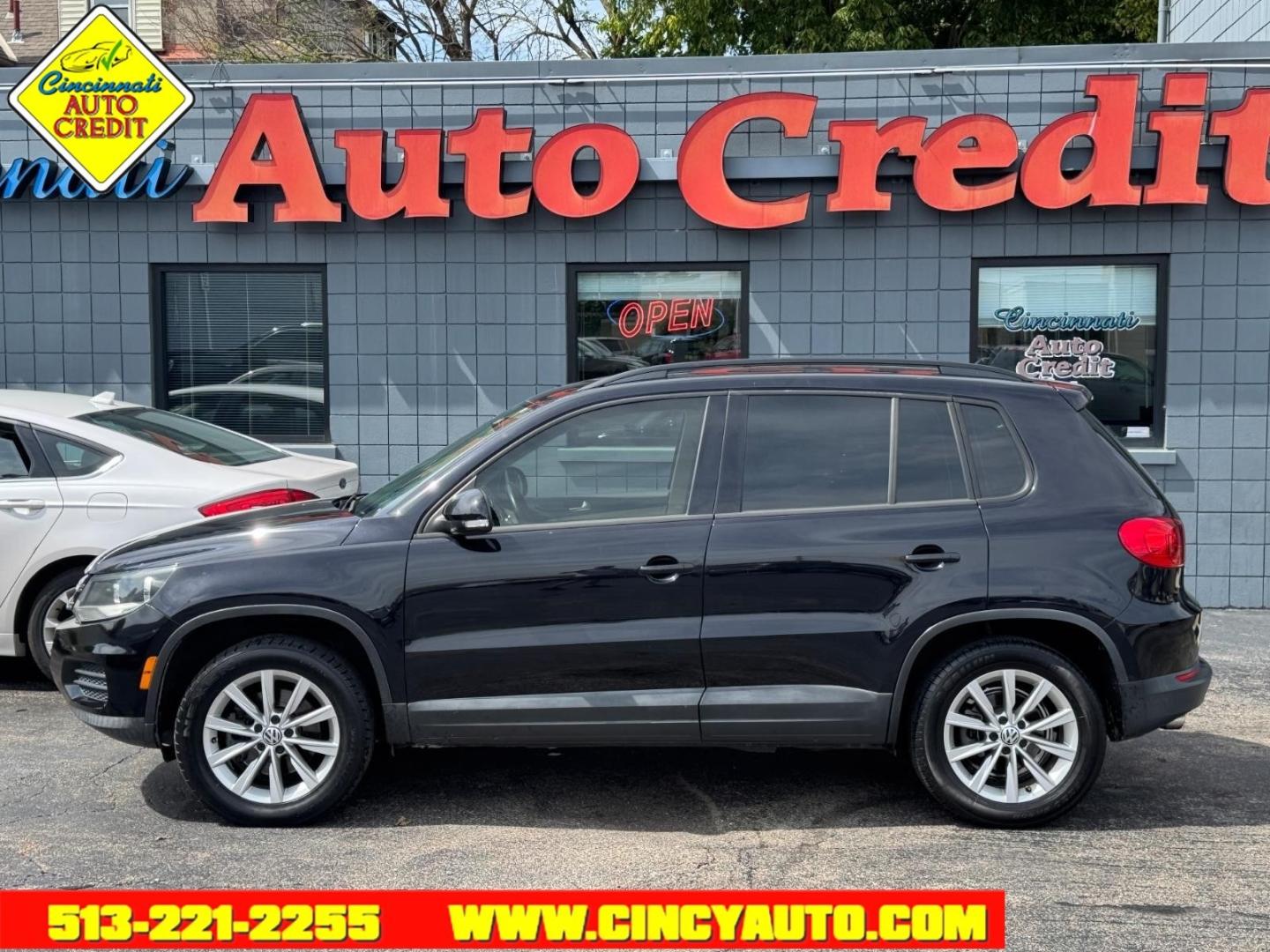 2015 Deep Black Pearl Metallic Volkswagen Tiguan SEL (WVGAV7AX7FW) with an 2.0L 2.0L Turbo I4 200hp 207ft. lbs. Fuel Injected engine, 6-speed Automatic with Tiptronic transmission, located at 2813 Gilbert Avenue, Cincinnati, OH, 45206, (513) 221-2255, 39.130219, -84.489189- Photo#1
