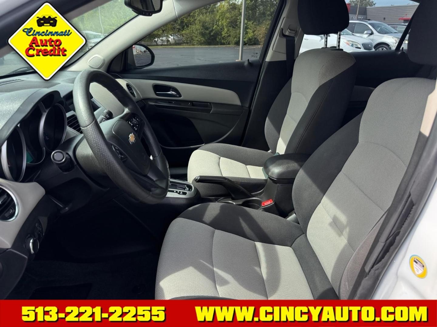 2015 Summit White Chevrolet Cruze LS Auto (1G1PA5SH1F7) with an 1.8L Ecotec 1.8L Flex Fuel I4 138hp 125ft. lbs. Sequential Multiport Fuel Injection engine, 6-Speed Shiftable Automatic w/Overdrive transmission, located at 5489 Dixie Highway, Fairfield, OH, 45014, (513) 221-2255, 39.333084, -84.523834- Photo#5