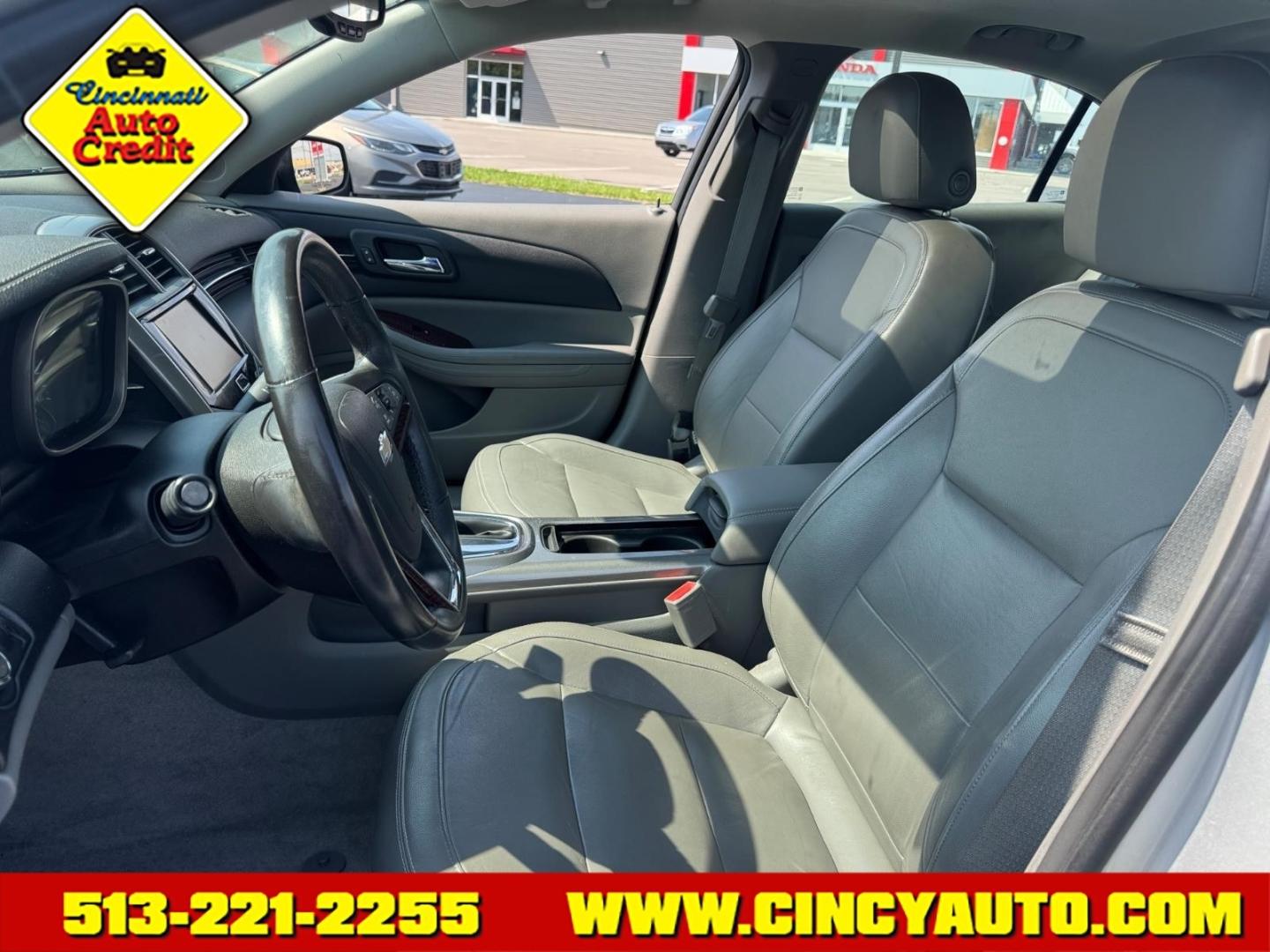 2013 Silver Ice Metallic Chevrolet Malibu LT (1G11E5SA6DF) with an 2.5L Ecotec 2.5L I4 197hp 191ft. lbs. Fuel Injected engine, 6-Speed Shiftable Automatic w/Overdrive transmission, located at 5489 Dixie Highway, Fairfield, OH, 45014, (513) 221-2255, 39.333084, -84.523834- Photo#5