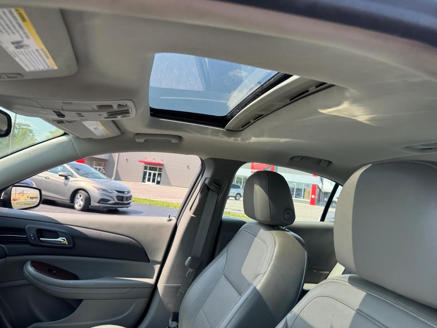 2013 Silver Ice Metallic Chevrolet Malibu LT (1G11E5SA6DF) with an 2.5L Ecotec 2.5L I4 197hp 191ft. lbs. Fuel Injected engine, 6-Speed Shiftable Automatic w/Overdrive transmission, located at 5489 Dixie Highway, Fairfield, OH, 45014, (513) 221-2255, 39.333084, -84.523834- Photo#6