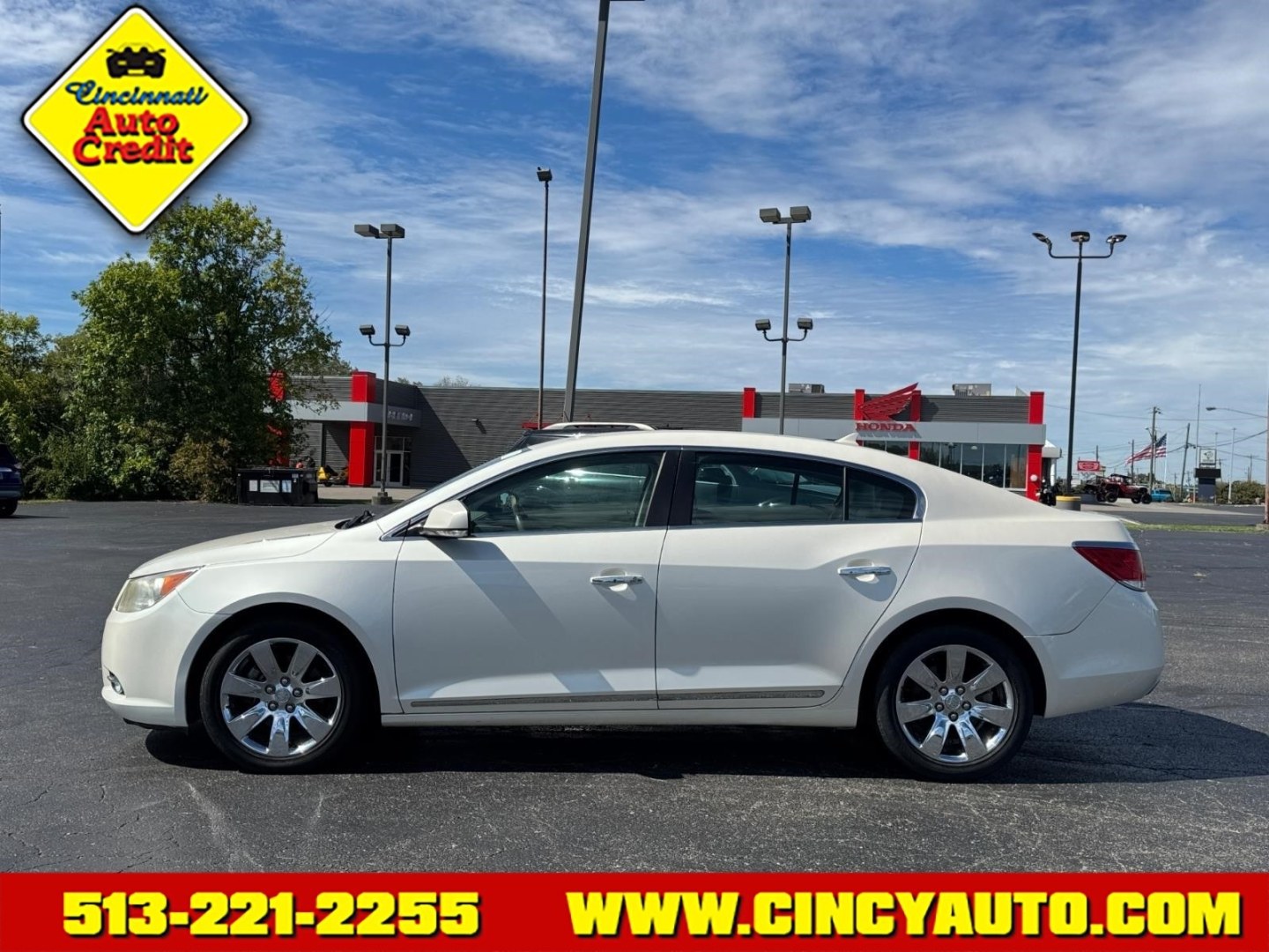 2012 Summit White Gaz Buick LaCrosse Premium 3 (1G4GH5G37CF) with an 3.6L 3.6L Flex Fuel V6 303hp 264ft. lbs. Fuel Injected engine, 6-Speed Shiftable Automatic transmission, located at 5489 Dixie Highway, Fairfield, OH, 45014, (513) 221-2255, 39.333084, -84.523834- Photo#1