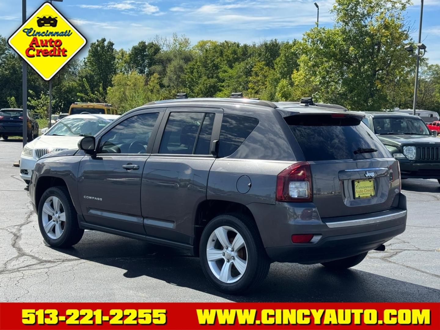 2015 Granite Crystal Metallic Clear Coat Pau Jeep Compass High Altitude Edition (1C4NJCEA2FD) with an 2.0L 2.0L I4 158hp 141ft. lbs. Fuel Injected engine, CVT transmission, located at 5489 Dixie Highway, Fairfield, OH, 45014, (513) 221-2255, 39.333084, -84.523834- Photo#2