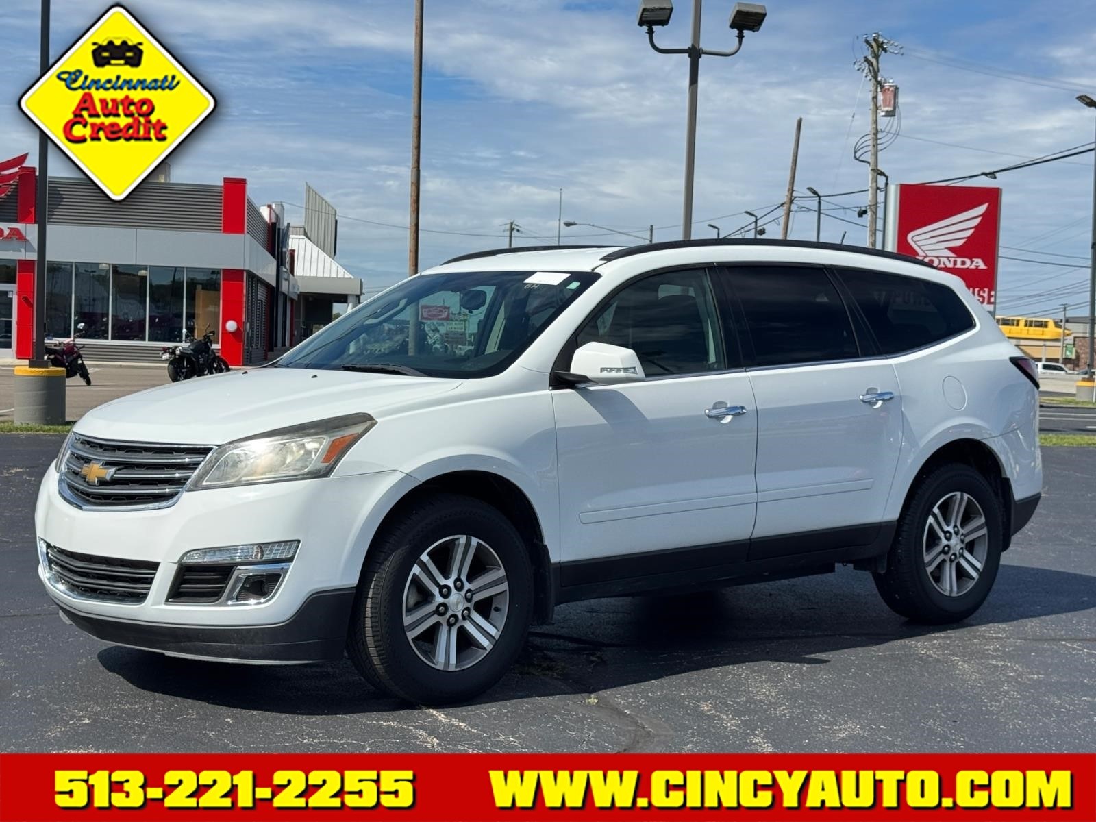 photo of 2017 Chevrolet Traverse LT