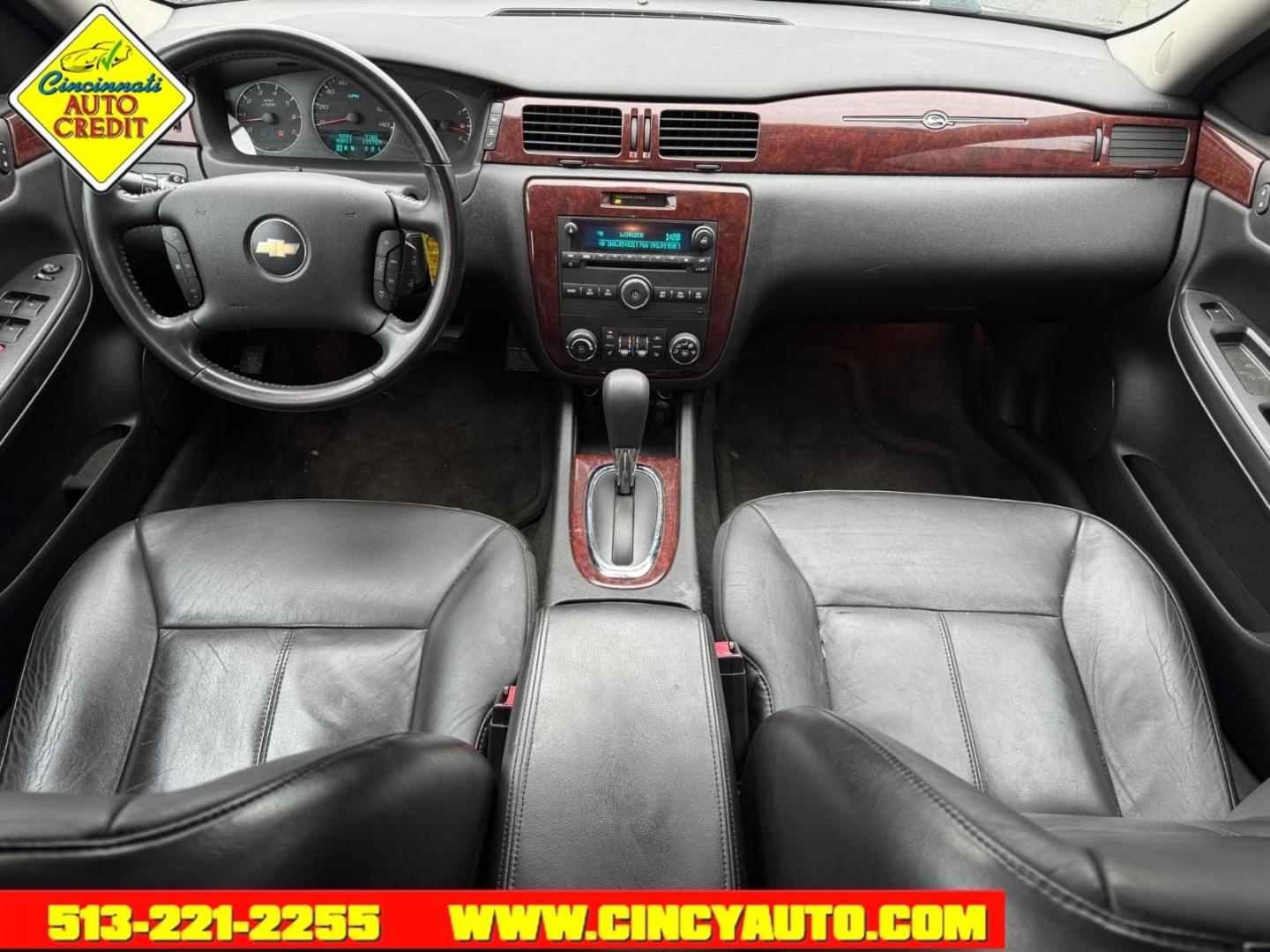 2009 Imperial Blue Metallic 37u Chevrolet Impala LT (2G1WT57K391) with an 3.5L 3.5L Flex Fuel V6 211hp 214ft. lbs. Fuel Injected engine, 4-Speed Automatic transmission, located at 2813 Gilbert Avenue, Cincinnati, OH, 45206, (513) 221-2255, 39.130219, -84.489189- Photo#3