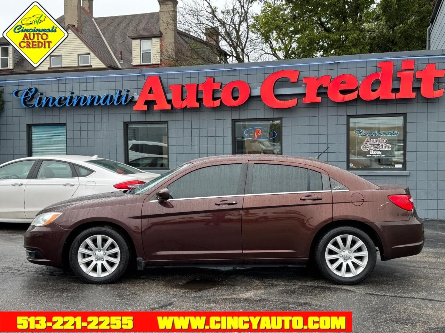 2012 Blackberry Pearl Coat Pbv Chrysler 200 Touring (1C3CCBBB5CN) with an 2.4L 2.4L I4 173hp 166ft. lbs. Sequential Multiport Fuel Injection engine, 6-Speed Shiftable Automatic transmission, located at 2813 Gilbert Avenue, Cincinnati, OH, 45206, (513) 221-2255, 39.130219, -84.489189- Photo#1