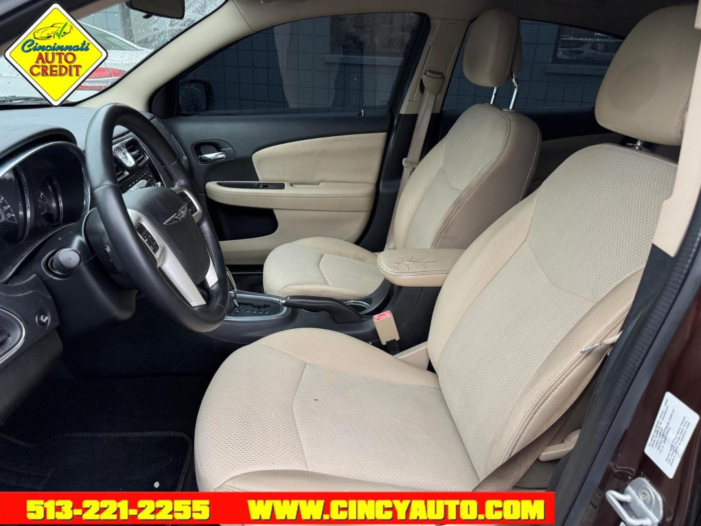 2012 Blackberry Pearl Coat Pbv Chrysler 200 Touring (1C3CCBBB5CN) with an 2.4L 2.4L I4 173hp 166ft. lbs. Sequential Multiport Fuel Injection engine, 6-Speed Shiftable Automatic transmission, located at 2813 Gilbert Avenue, Cincinnati, OH, 45206, (513) 221-2255, 39.130219, -84.489189- Photo#5
