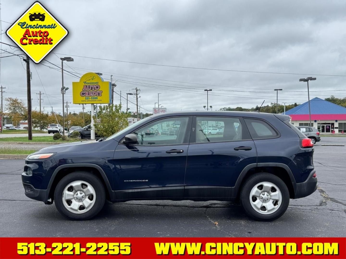 2015 True Blue Pearl Coat Pbu Jeep Cherokee Sport (1C4PJMAB1FW) with an 2.4L 2.4L I4 180hp 171ft. lbs. Sequential Multiport Fuel Injection engine, 9-Speed Shiftable Automatic transmission, located at 5489 Dixie Highway, Fairfield, OH, 45014, (513) 221-2255, 39.333084, -84.523834- Photo#1