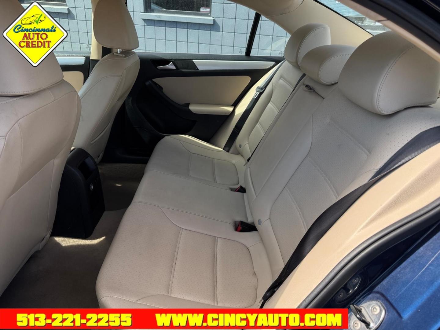 2014 Tempest Blue Metallic C1c1 Volkswagen Jetta SE PZEV (3VWD17AJ7EM) with an 1.8L 1.8L Turbo I4 170hp 184ft. lbs. PZEV Direct Injection engine, 6-Speed Shiftable Automatic transmission, located at 2813 Gilbert Avenue, Cincinnati, OH, 45206, (513) 221-2255, 39.130219, -84.489189- Photo#5