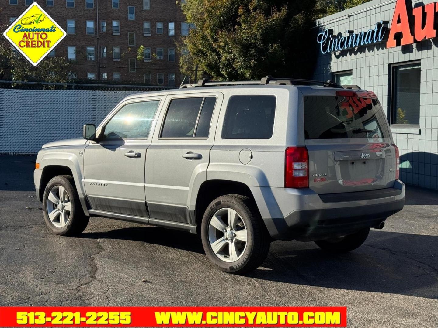 2015 Billet Silver Metallic Clear Coat Jeep Patriot Latitude (1C4NJRFB6FD) with an 2.4L 2.4L I4 172hp 165ft. lbs. Fuel Injected engine, CVT transmission, located at 2813 Gilbert Avenue, Cincinnati, OH, 45206, (513) 221-2255, 39.130219, -84.489189- Photo#2