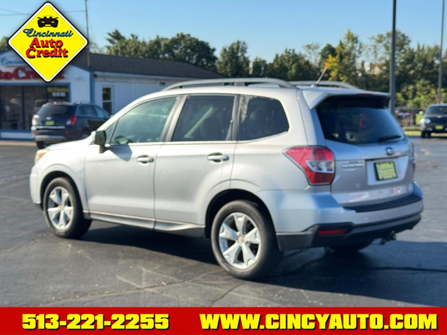 2015 Ice Silver Metallic Subaru Forester 2.5i Limited (JF2SJAHC4FH) with an 2.5L 2.5L H4 170hp 174ft. lbs. Sequential Multiport Fuel Injection engine, CVT transmission, located at 5489 Dixie Highway, Fairfield, OH, 45014, (513) 221-2255, 39.333084, -84.523834- Photo#2