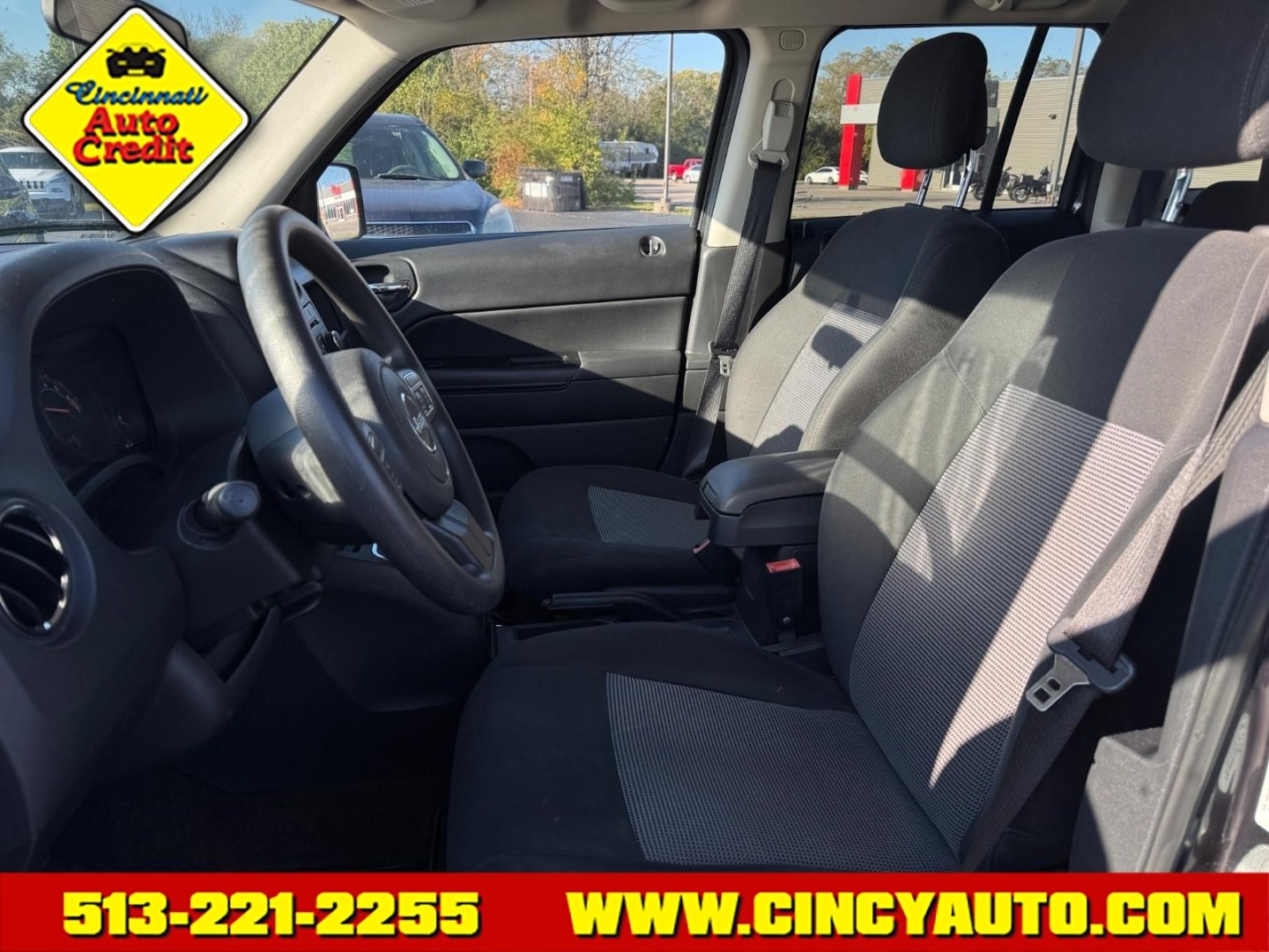 2014 True Blue Pearl Coat Pbu Jeep Patriot Sport (1C4NJRBB6ED) with an 2.4L 2.4L I4 172hp 165ft. lbs. Sequential Multiport Fuel Injection engine, CVT transmission, located at 5489 Dixie Highway, Fairfield, OH, 45014, (513) 221-2255, 39.333084, -84.523834- Photo#5